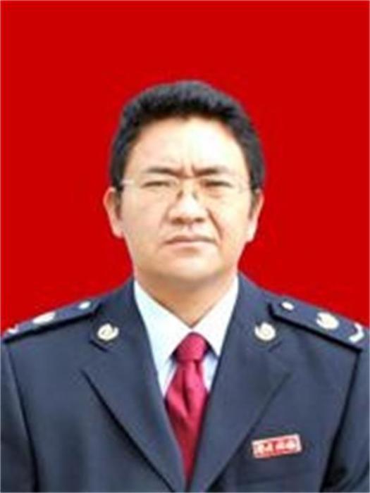 李洪祥(楚雄彝族自治州稅務局黨委委員、副局長) 李洪祥(楚雄彝族自治州稅務局黨委委員、副局長)