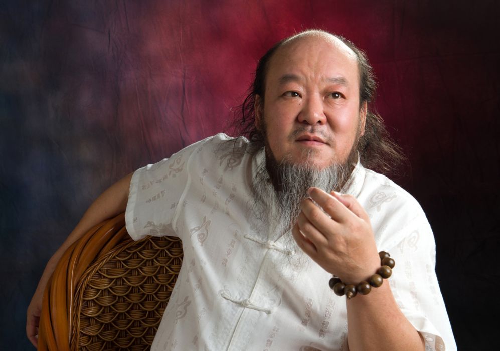 白的 白的