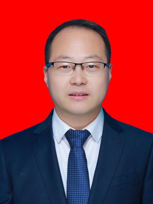 馬飛(陝西省商洛市商南縣委常委、副縣長) 馬飛(陝西省商洛市商南縣委常委、副縣長)