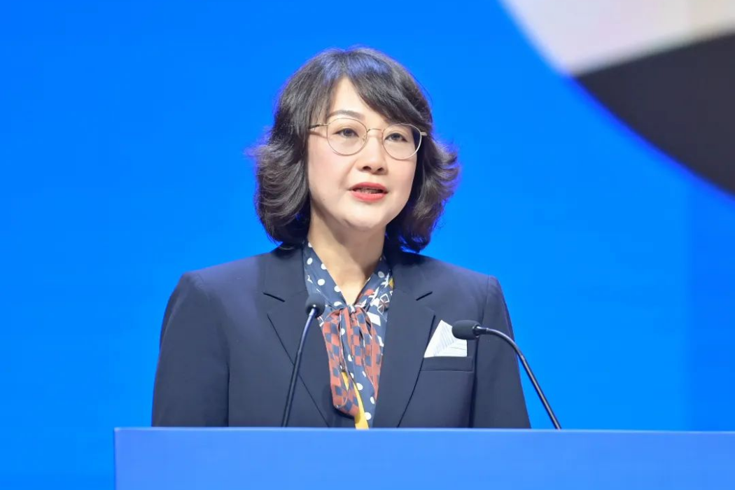 王曦(深圳市寶安區委教育工委書記,區教育局黨組書記、局長) 王曦(深圳市寶安區委教育工委書記,區教育局黨組書記、局長)