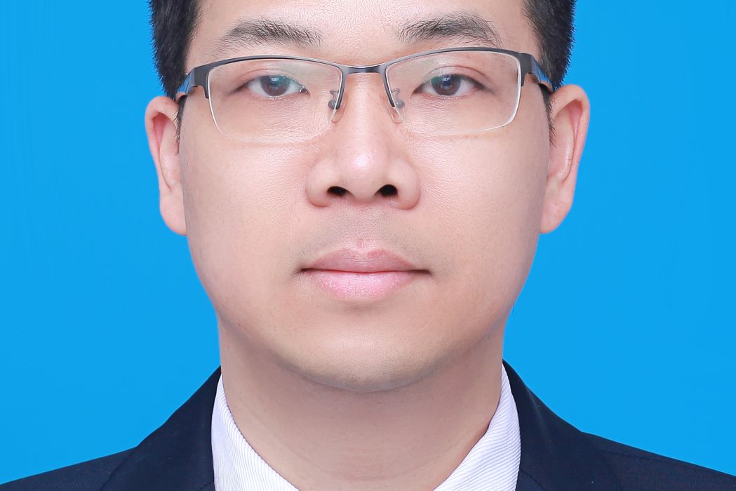 李勇飛 李勇飛