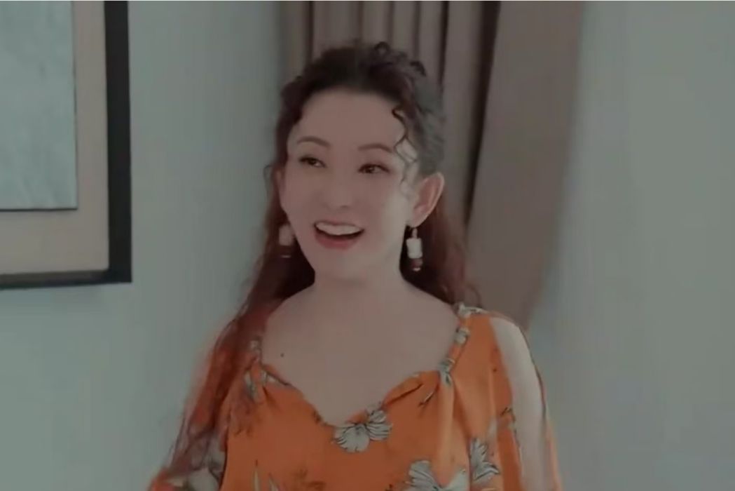 余巧巧(電視劇《一舞傾城》中的女性角色) 余巧巧(電視劇《一舞傾城》中的女性角色)