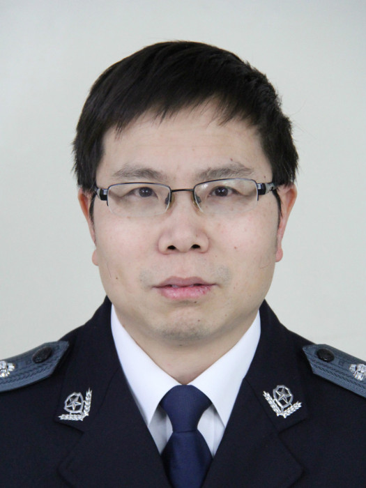 鄭友軍(四川警察學院副院長) 鄭友軍(四川警察學院副院長)