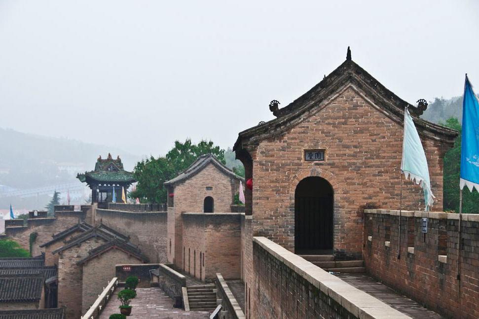 皇城村(江蘇省連雲港東海縣桃林鎮皇城村) 皇城村(江蘇省連雲港東海縣桃林鎮皇城村)