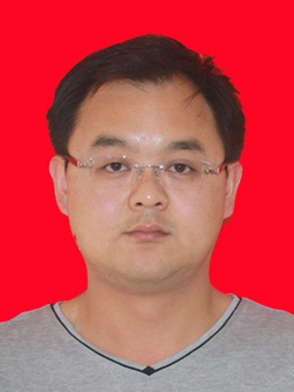 張鵬飛(晉中市靈石縣兩渡鎮政府副鎮長) 張鵬飛(晉中市靈石縣兩渡鎮政府副鎮長)