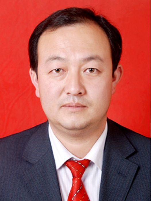 任永峰(固原市涇源縣縣委副書記、政法委書記、黨校校長) 任永峰(固原市涇源縣縣委副書記、政法委書記、黨校校長)
