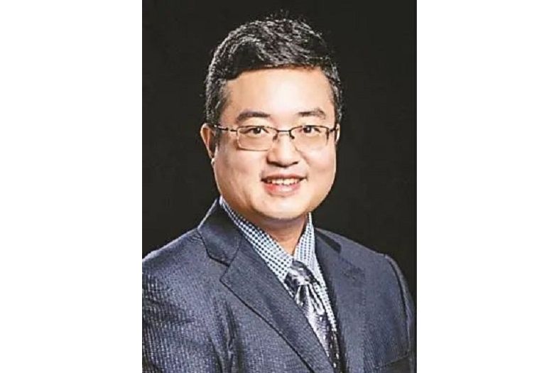 張瑞(新加坡工程院院士、港中大(深圳)理工學院校長學勤講座教授) 張瑞(新加坡工程院院士、港中大(深圳)理工學院校長學勤講座教授)