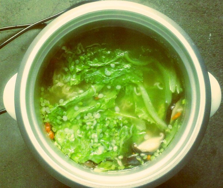 蔬菜雞蛋面 蔬菜雞蛋面