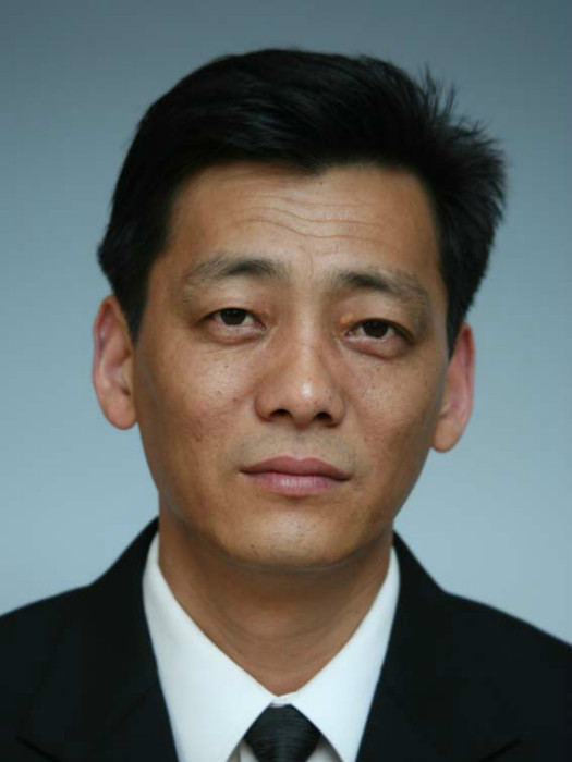 蘇建忠(上海市奉賢區法院紀檢組組長) 蘇建忠(上海市奉賢區法院紀檢組組長)