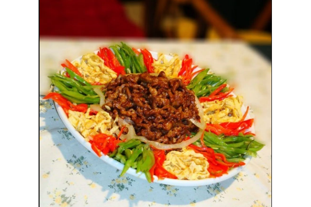 彩絲牛肉 彩絲牛肉