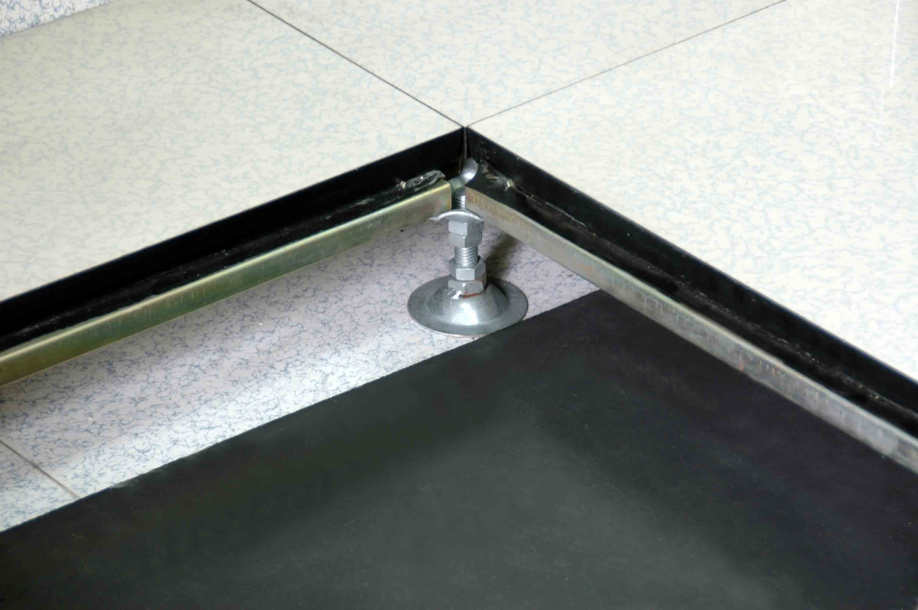 防靜電陶瓷-金屬複合活動地板