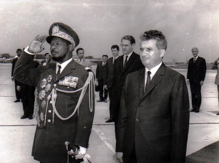1970年博卡薩與羅馬尼亞領導人尼古拉·齊奧塞斯庫
