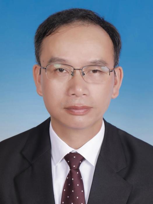 周建平(江西省吉安市吉安縣委教體工委委員、副科長級幹部) 周建平(江西省吉安市吉安縣委教體工委委員、副科長級幹部)