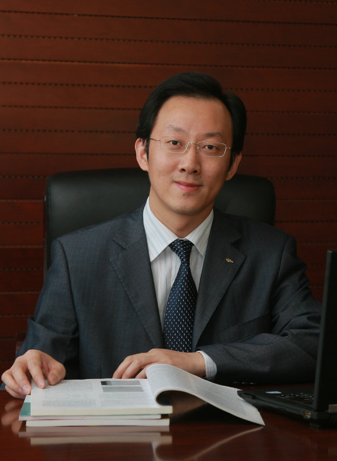 劉雪峰(北京科技大學教授)