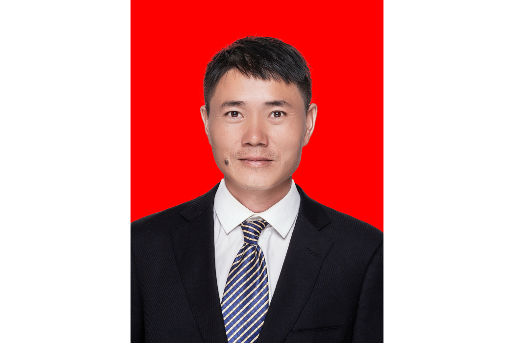 田浩(貴州省遵義市農業科學研究院黨委委員、副院長) 田浩(貴州省遵義市農業科學研究院黨委委員、副院長)