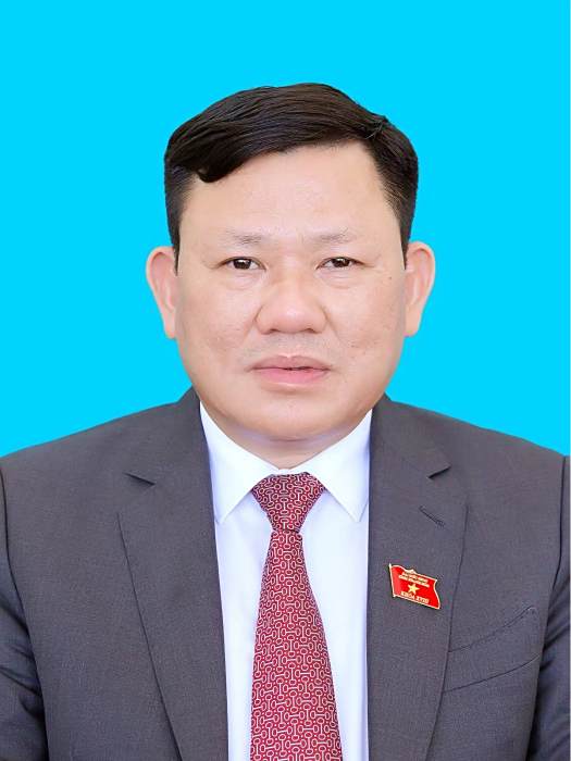 阮文詩(越南清化省委常委、省人民委員會常務副主席) 阮文詩(越南清化省委常委、省人民委員會常務副主席)