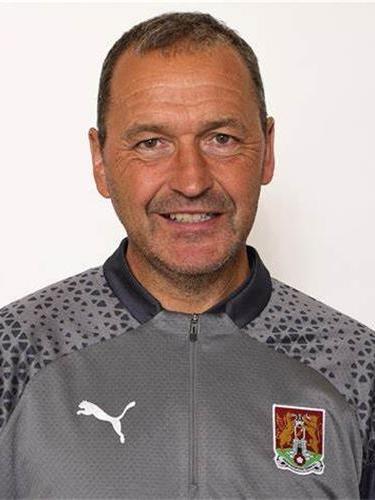 科林·卡爾德伍德(Colin Calderwood)