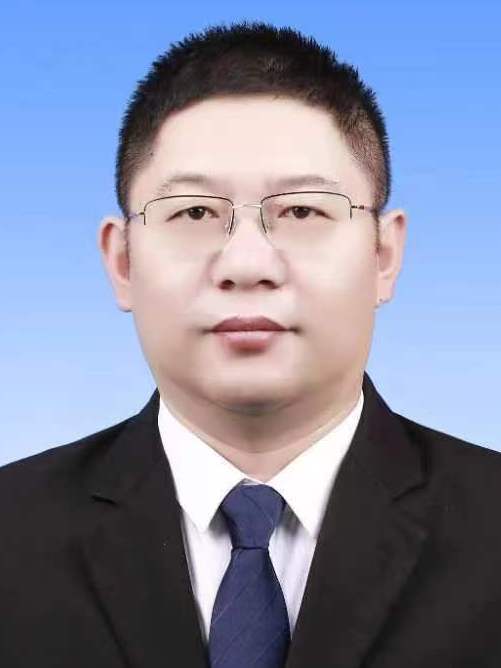 李治軍(內蒙古自治區錫林郭勒盟錫林浩特市人力資源和社會保障局黨組成員、副局長)