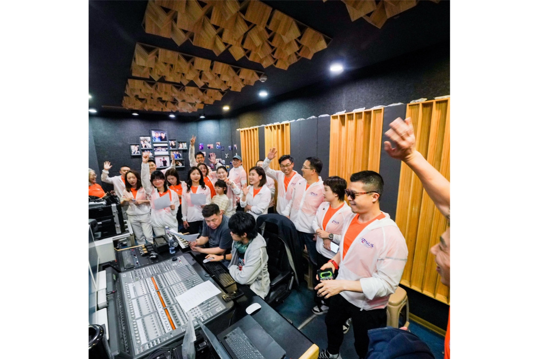 我們來了(NUS EMBA 32班演唱歌曲) 我們來了(NUS EMBA 32班演唱歌曲)