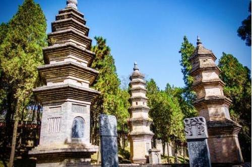 堯山塔林 堯山塔林