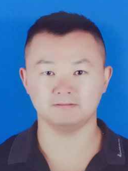 徐亮(安徽省蕪湖市醫療保障局無為市分局黨組成員、副局長) 徐亮(安徽省蕪湖市醫療保障局無為市分局黨組成員、副局長)