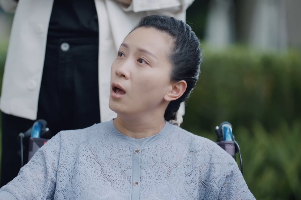 董敏(都市職業情感倫理網劇《親子鑑定師手記》中的女配角) 董敏(都市職業情感倫理網劇《親子鑑定師手記》中的女配角)