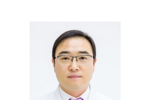 金傑(延吉愛爾眼科醫院執業醫生) 金傑(延吉愛爾眼科醫院執業醫生)