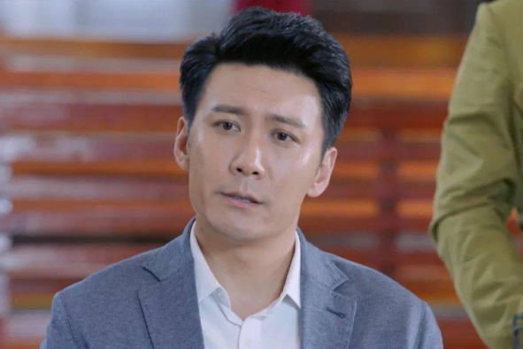 駱戰(電視劇《誓言無聲》系列角色) 駱戰(電視劇《誓言無聲》系列角色)