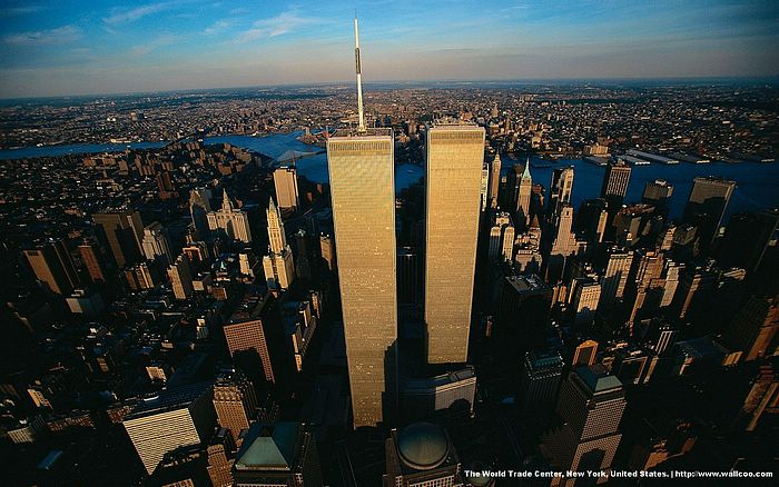 911前從空中鳥瞰世貿雙塔
