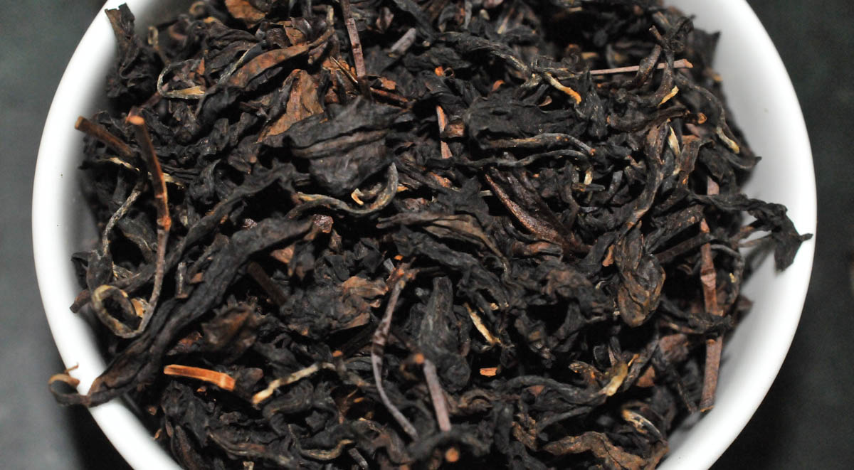 阿里山紅茶以小葉種茶葉製作而成