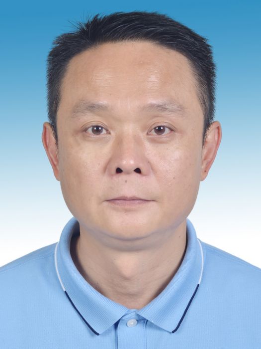 潘偉(重慶市萬州區新田鎮人民政府副鎮長) 潘偉(重慶市萬州區新田鎮人民政府副鎮長)