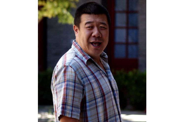 秦小威