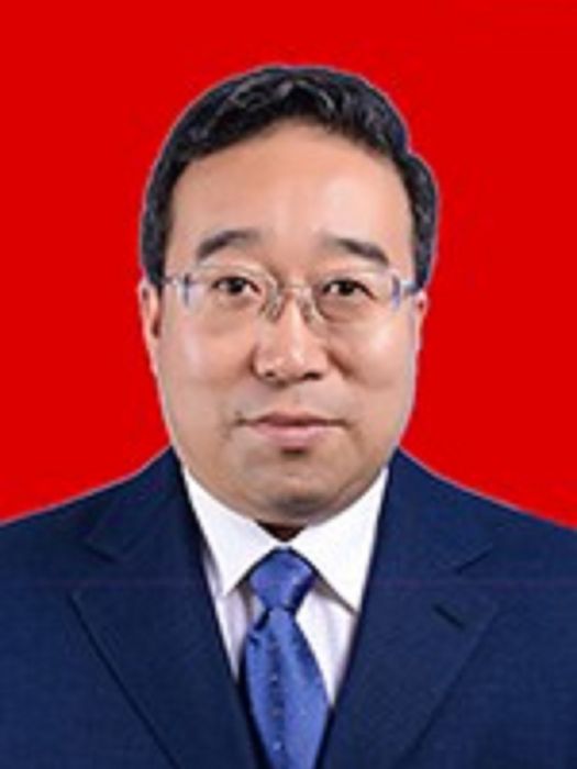 王高峰(山西轉型綜合改革示範區晉中開發區黨工委委員、管委會副主任) 王高峰(山西轉型綜合改革示範區晉中開發區黨工委委員、管委會副主任)