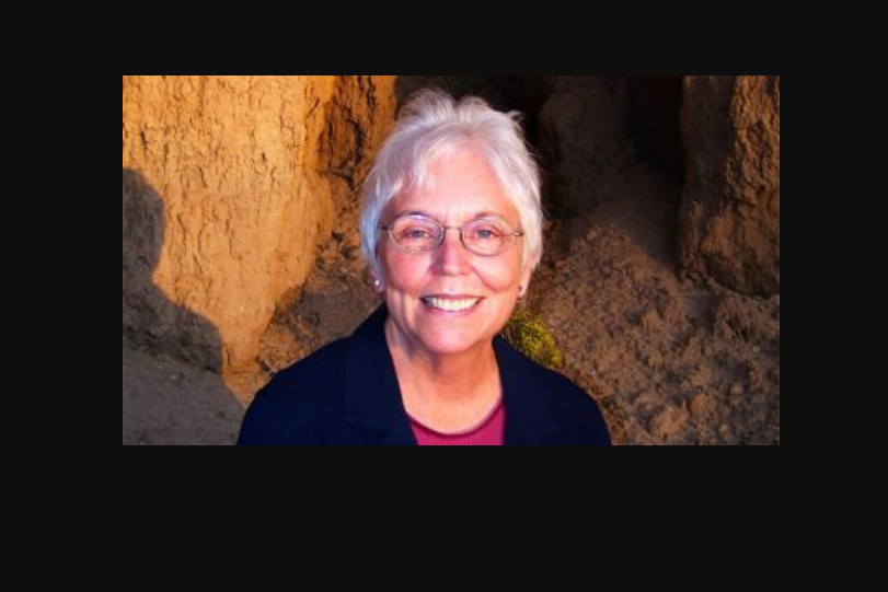 Nancy Holt Nancy Holt