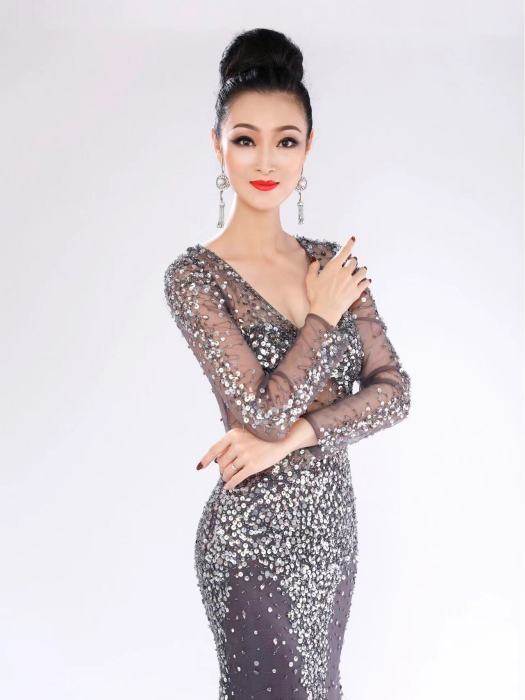 孫晶(明星儀態訓練導師) 孫晶(明星儀態訓練導師)