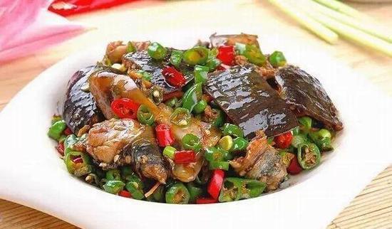 青椒燒頭菜