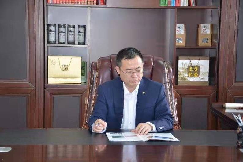 王玉偉(齊齊哈爾市拜泉縣鑫鑫菌業有限公司董事長) 王玉偉(齊齊哈爾市拜泉縣鑫鑫菌業有限公司董事長)