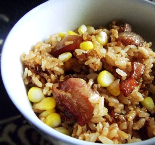 玉米臘肉燜飯