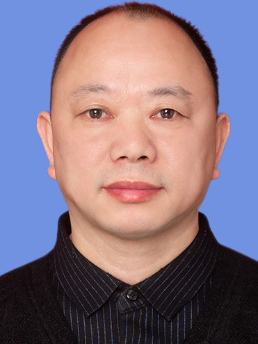 王志剛(湖南省湘潭市雨湖區教育局黨組書記、局長) 王志剛(湖南省湘潭市雨湖區教育局黨組書記、局長)