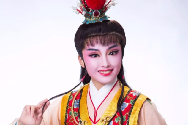 王婉娜 王婉娜