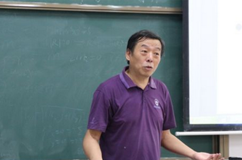 何秀榮(中國農業大學經濟管理學院教授)
