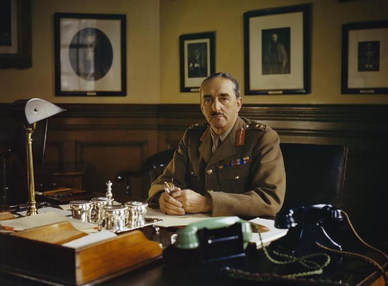 布魯克(二戰中英國陸軍元帥、帝國總參謀長) 布魯克(二戰中英國陸軍元帥、帝國總參謀長)