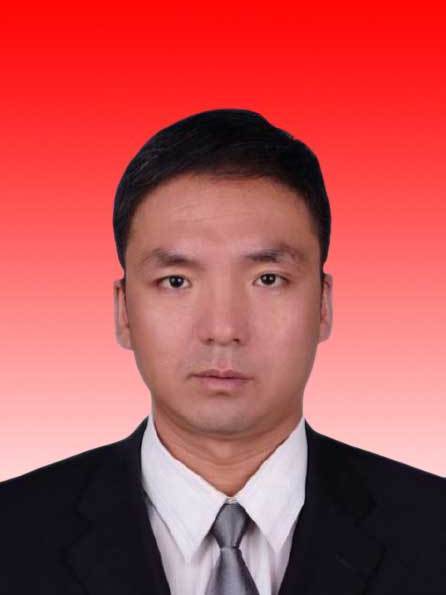 丁萬勇(內蒙古自治區呼倫貝爾市新巴爾虎右旗人民政府副旗長) 丁萬勇(內蒙古自治區呼倫貝爾市新巴爾虎右旗人民政府副旗長)