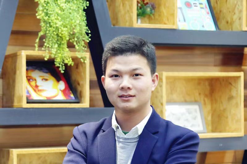 閆岩(武漢諾克薩斯科技有限公司執行董事兼總經理) 閆岩(武漢諾克薩斯科技有限公司執行董事兼總經理)