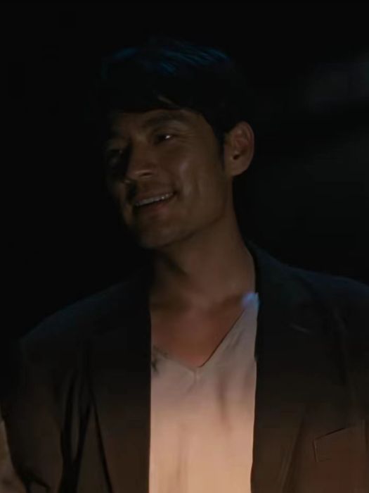譚一(《車手》中李光潔飾演的反派角色) 譚一(《車手》中李光潔飾演的反派角色)