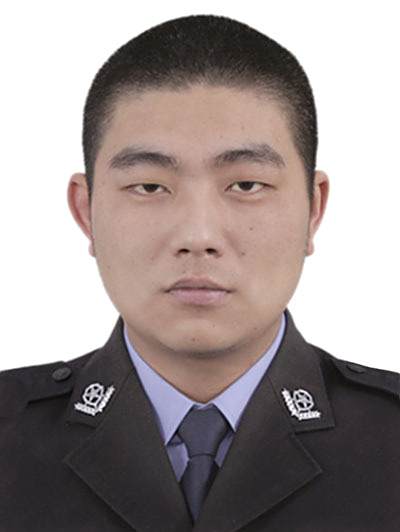 李桃(四川省廣元市青川縣公安局黨委副書記、政委) 李桃(四川省廣元市青川縣公安局黨委副書記、政委)