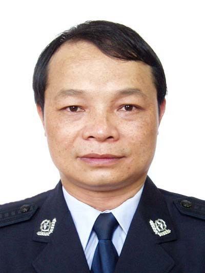黃炳南(廣西壯族自治區防城港市公安局交通警察支隊政委) 黃炳南(廣西壯族自治區防城港市公安局交通警察支隊政委)
