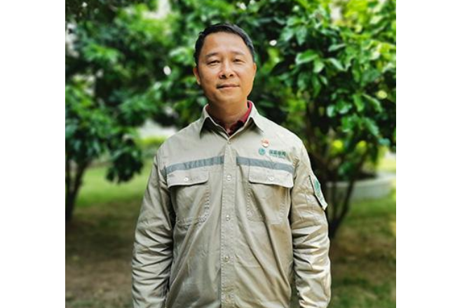 陳國信(廈門供電公司不停電作業高級師) 陳國信(廈門供電公司不停電作業高級師)