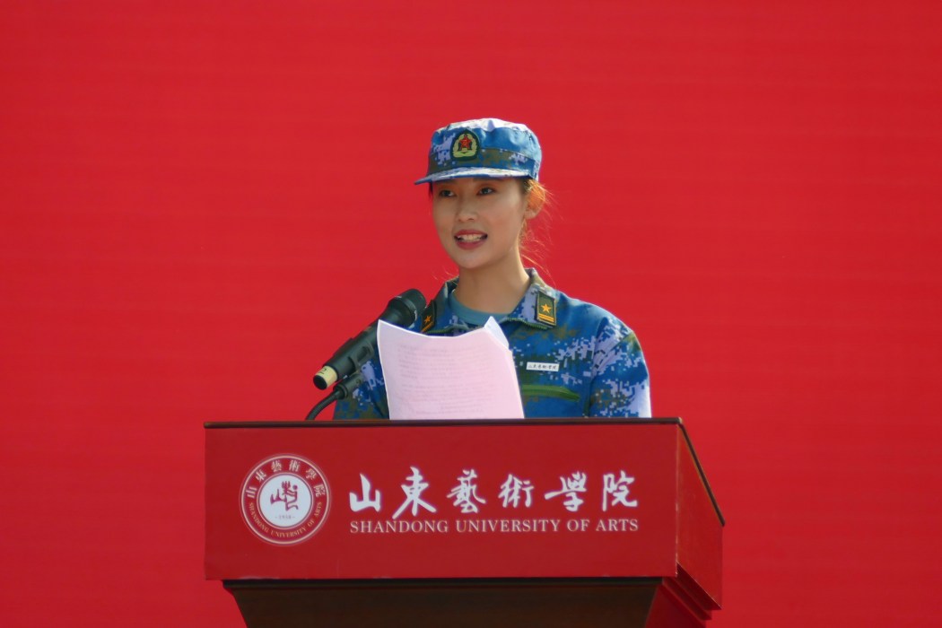 高文慧(山東藝術學院舞蹈學院學生) 高文慧(山東藝術學院舞蹈學院學生)