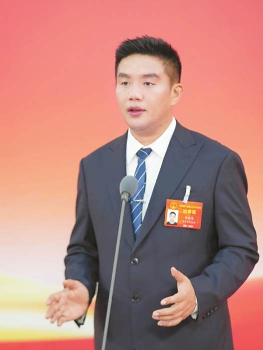 劉海龍(湖南文和友商業管理有限公司聯合創始人) 劉海龍(湖南文和友商業管理有限公司聯合創始人)